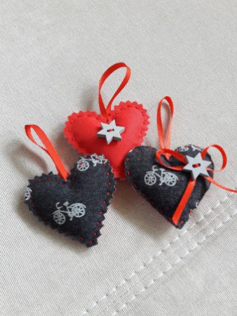 /products/ozubene-srdce-sada-3-ks/